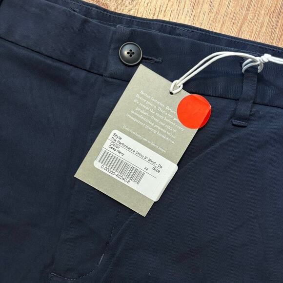 NWT Everlane The 9" Slim-Fit Performance Chino Short In Navy Size 32 - Picture 4 of 7